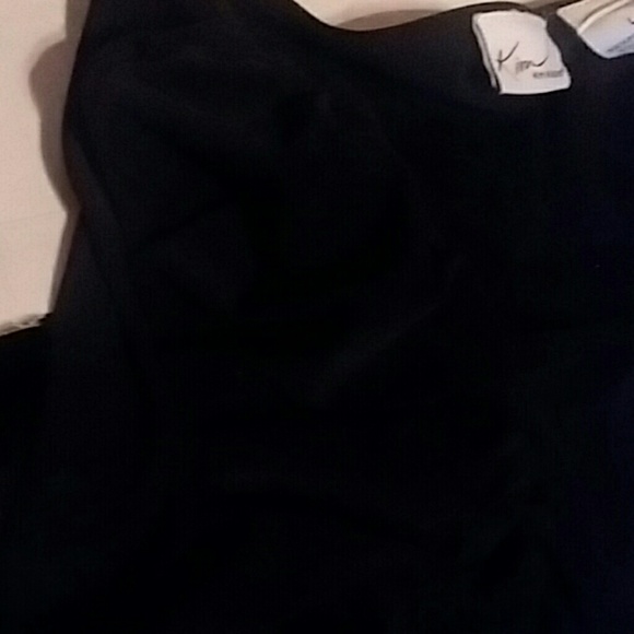 Blouse - Picture 2 of 2